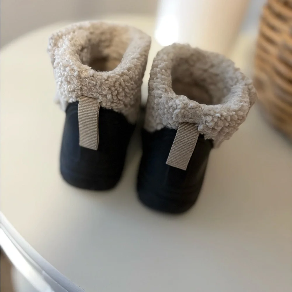 Zara Black Kids Boots with Cream Lining